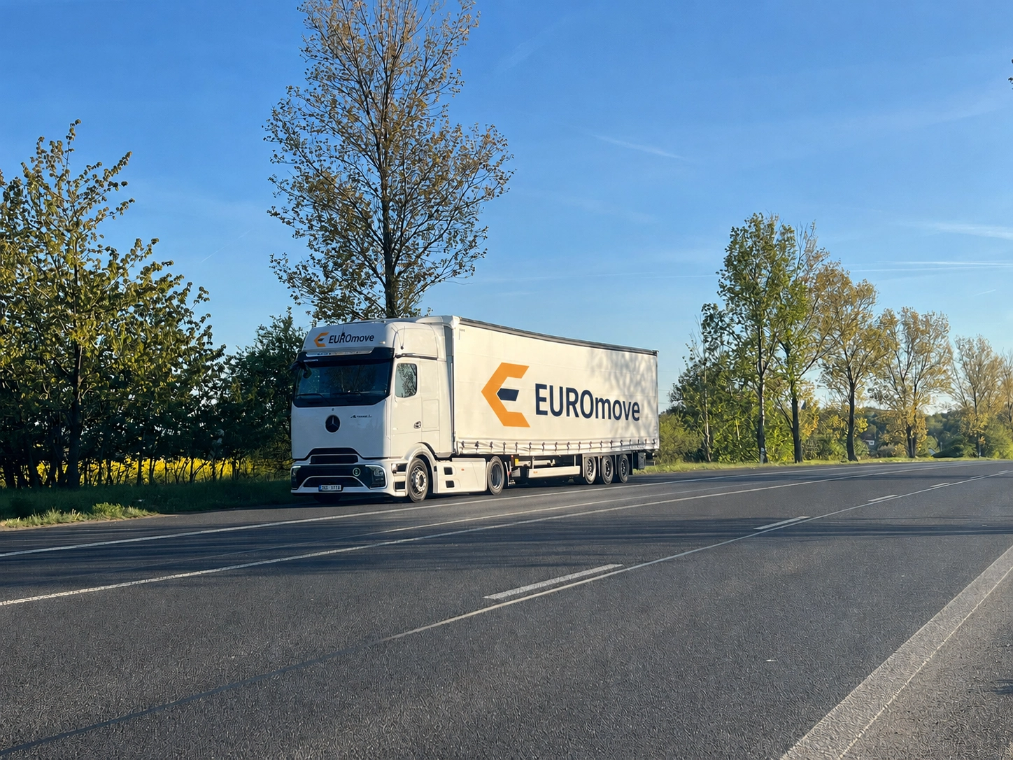 EUROmove - vlastní kamionová doprava