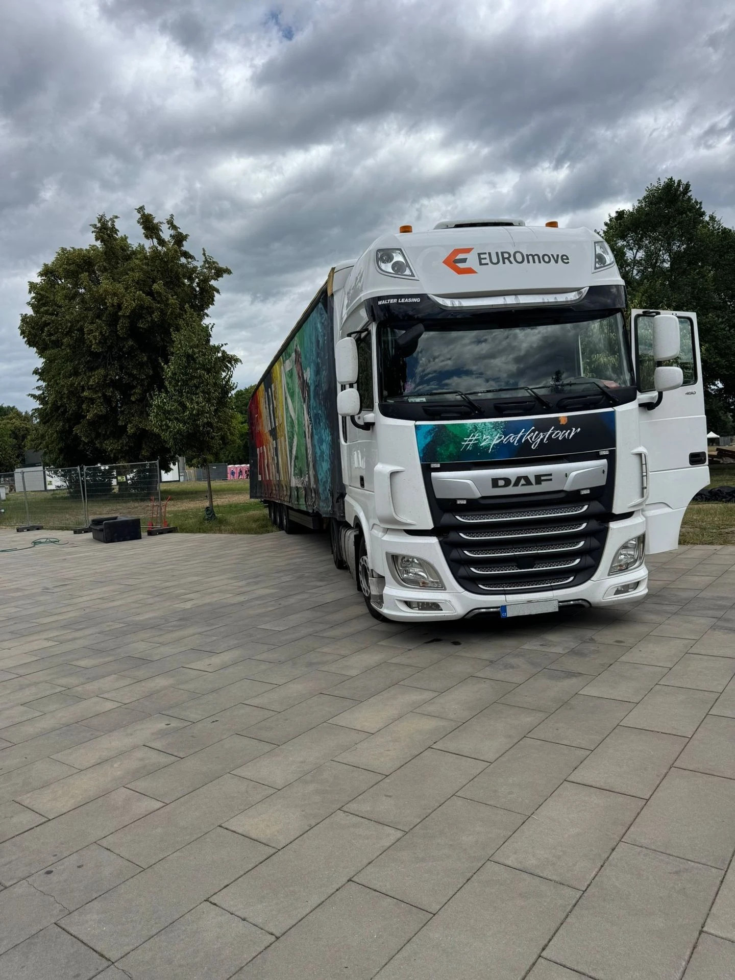 EUROmove DAF koncertní logistika